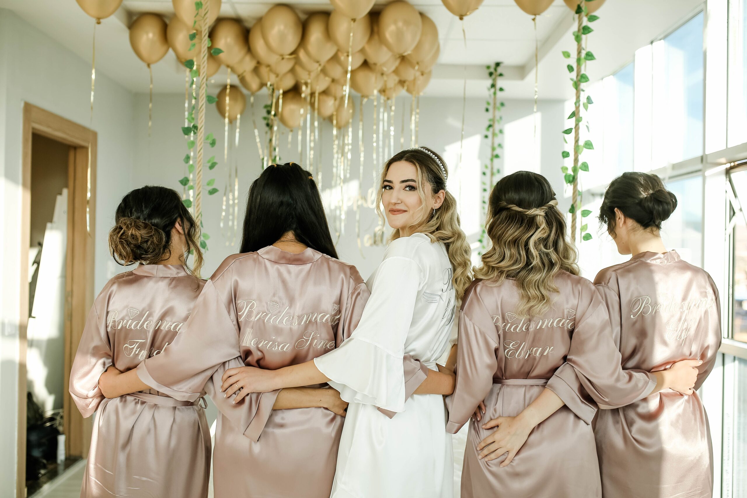 pexels-mlkbnl-9041993